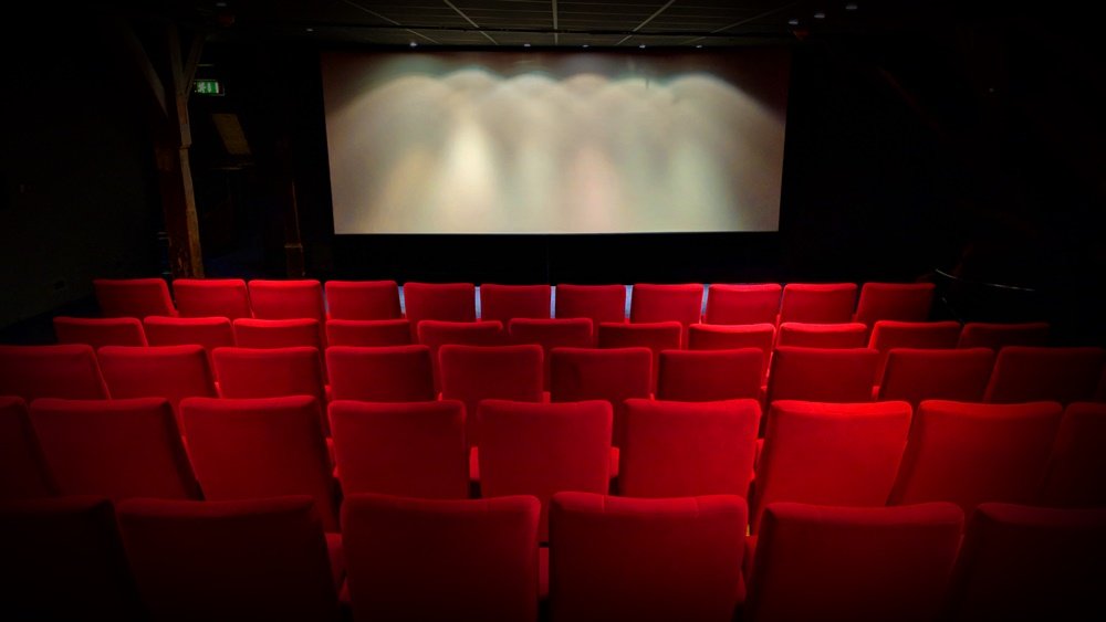 Open-Air-Kino im Freibad Östringen