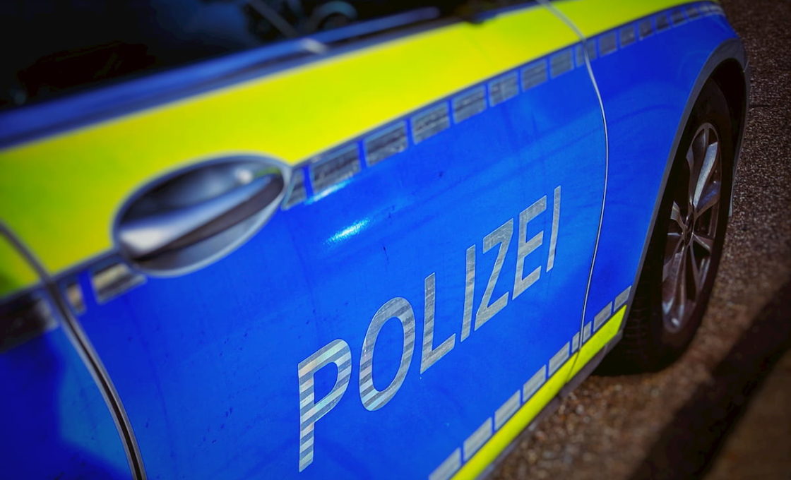 Sulzfeld: Mutmaßlich betrunkener Autofahrer verursacht Unfall